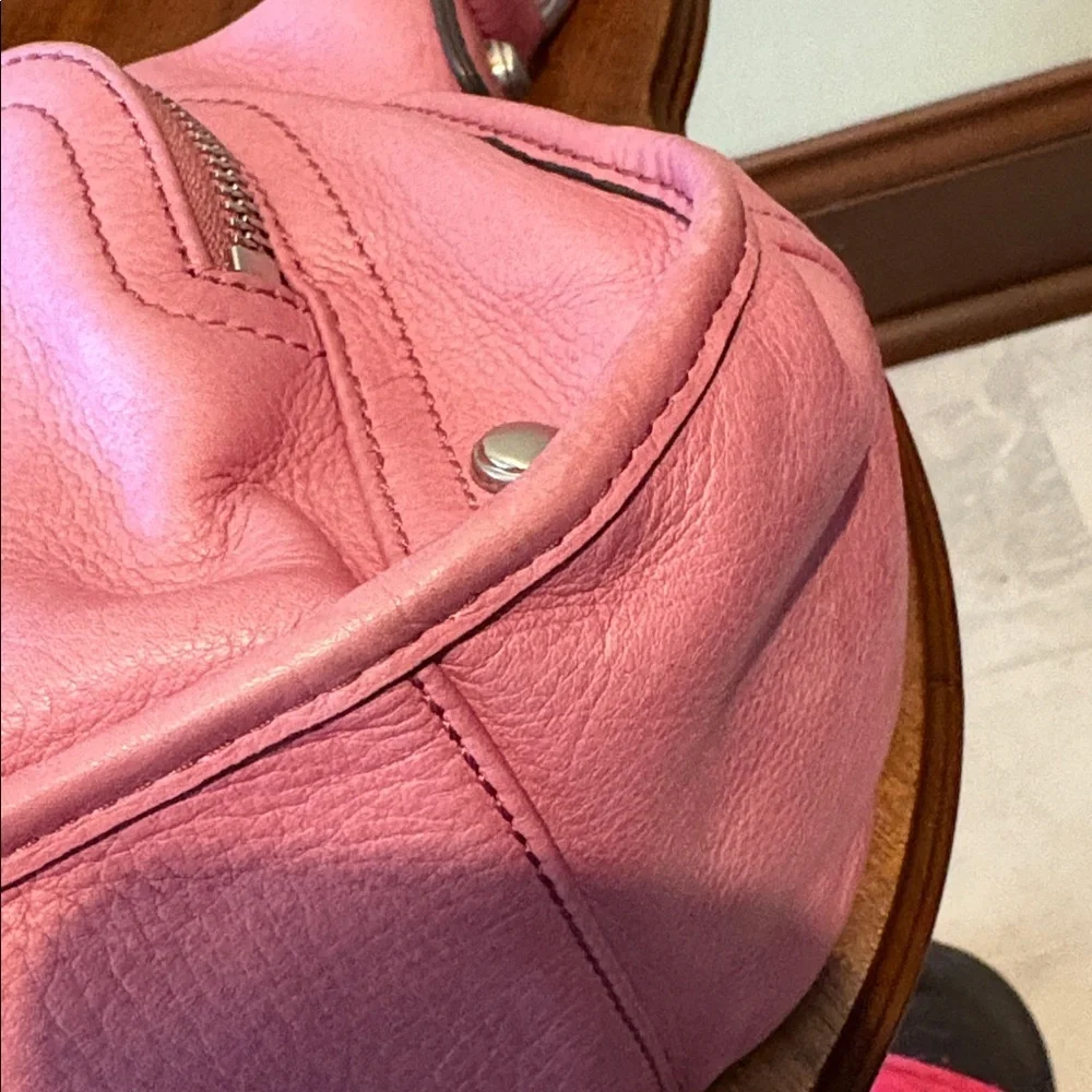 B Makowsky  shoulder bag  satchel smooth leather  faded rose  whip stitch strap - Picture 13 of 17